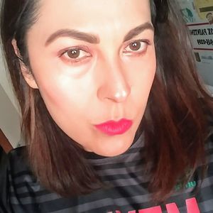 Meet your Posher, Lorena